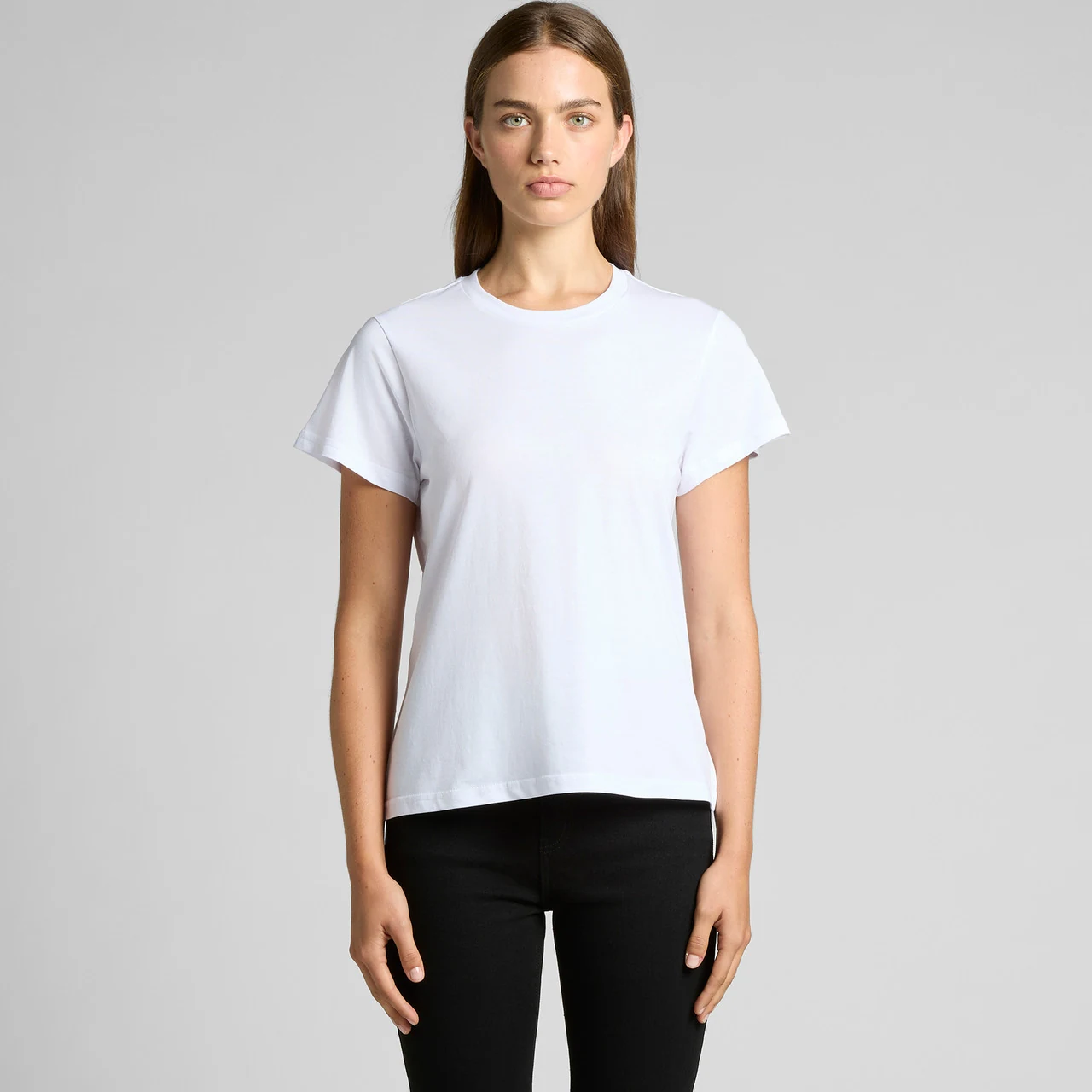 Wo's Basic Tee - Detail View