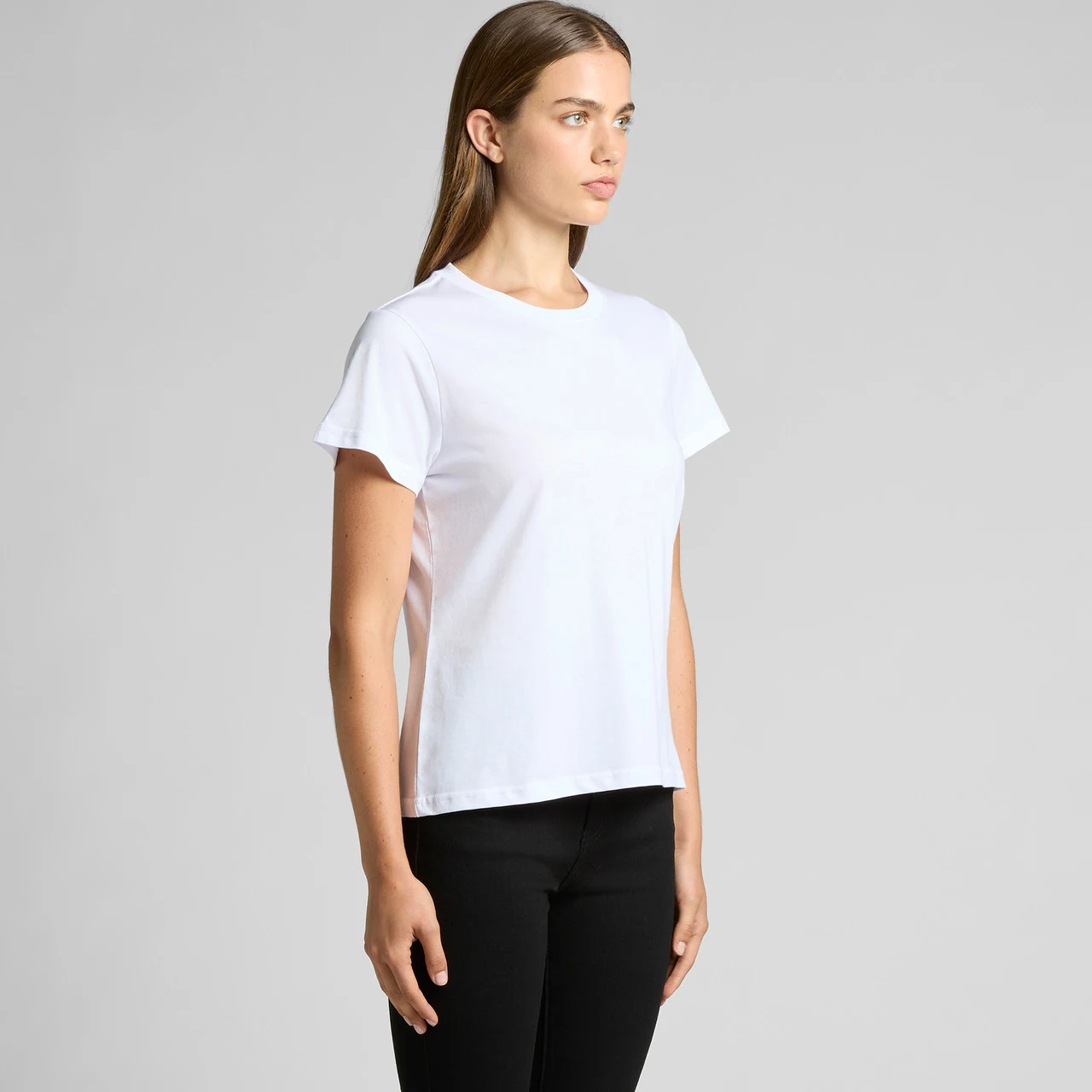 Wo's Basic Tee - Detail View