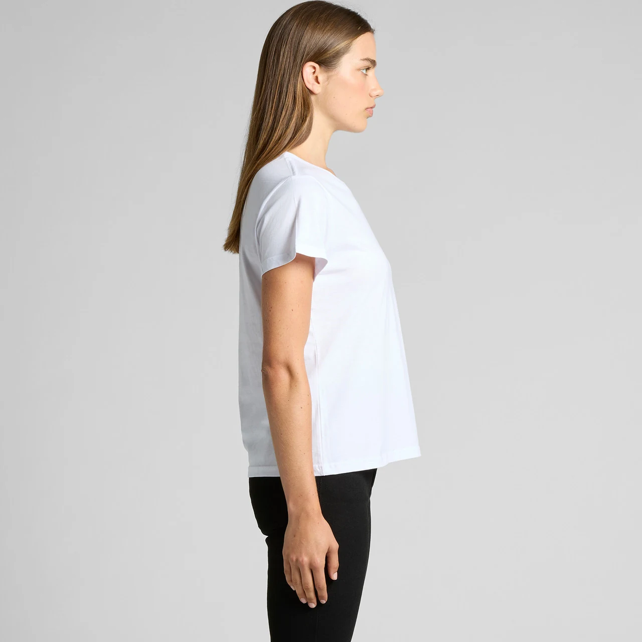 Wo's Basic Tee - Detail View
